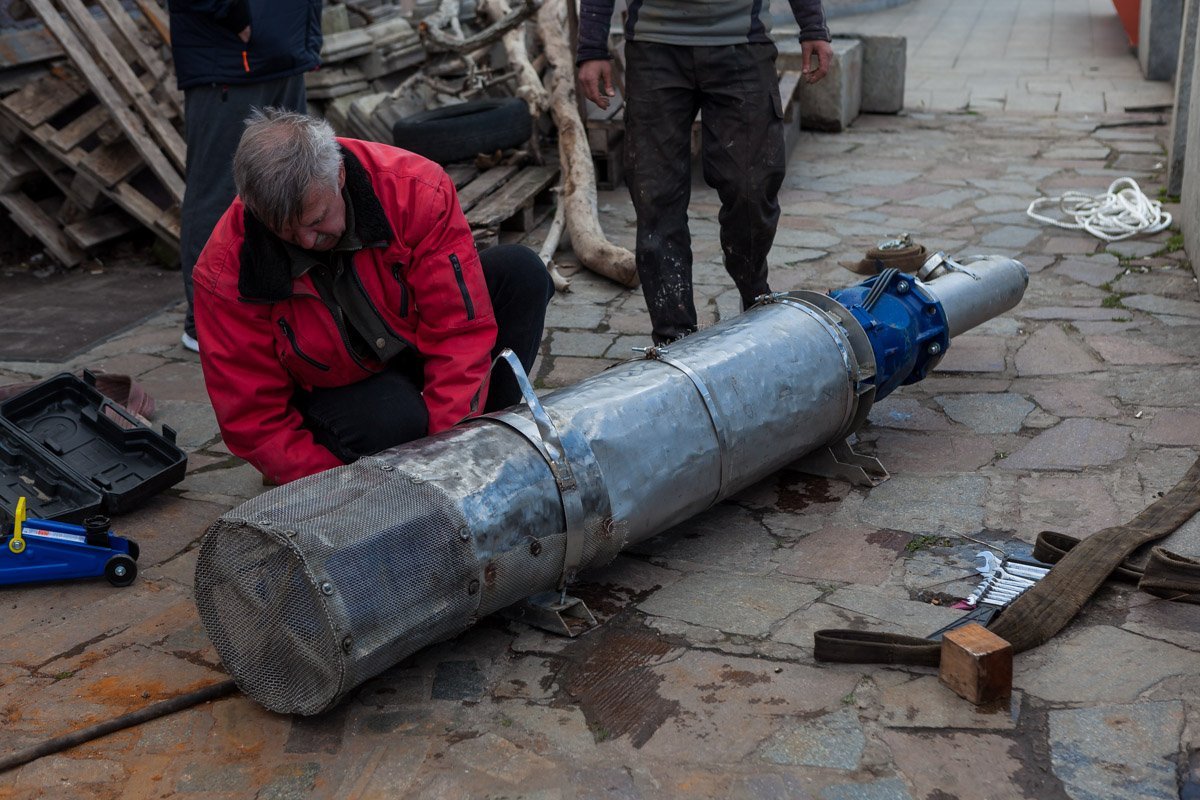 Фонтан запускают