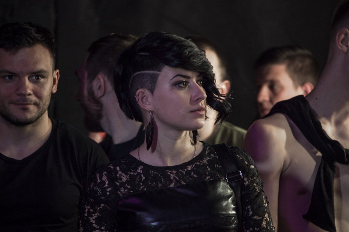 Будь ярким даже в черном 