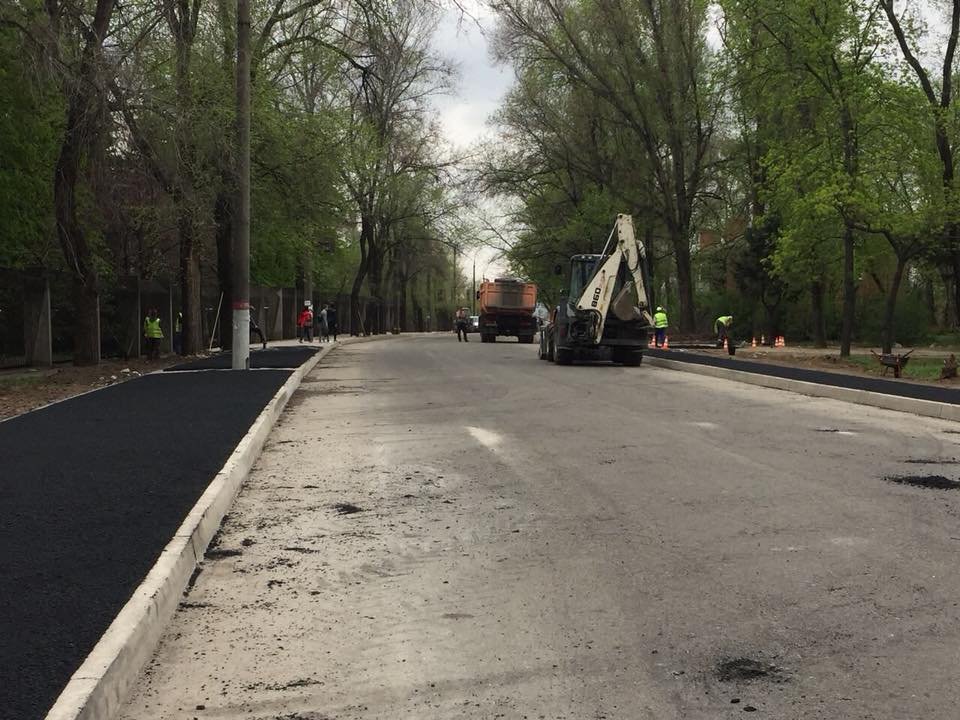 Реконструкция улицы Толстого в Кривом Роге 