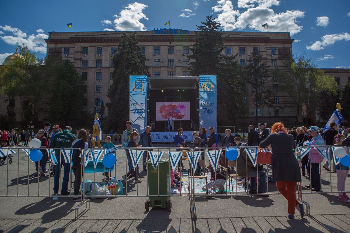 Празднование продлится вплоть до 29 апреля