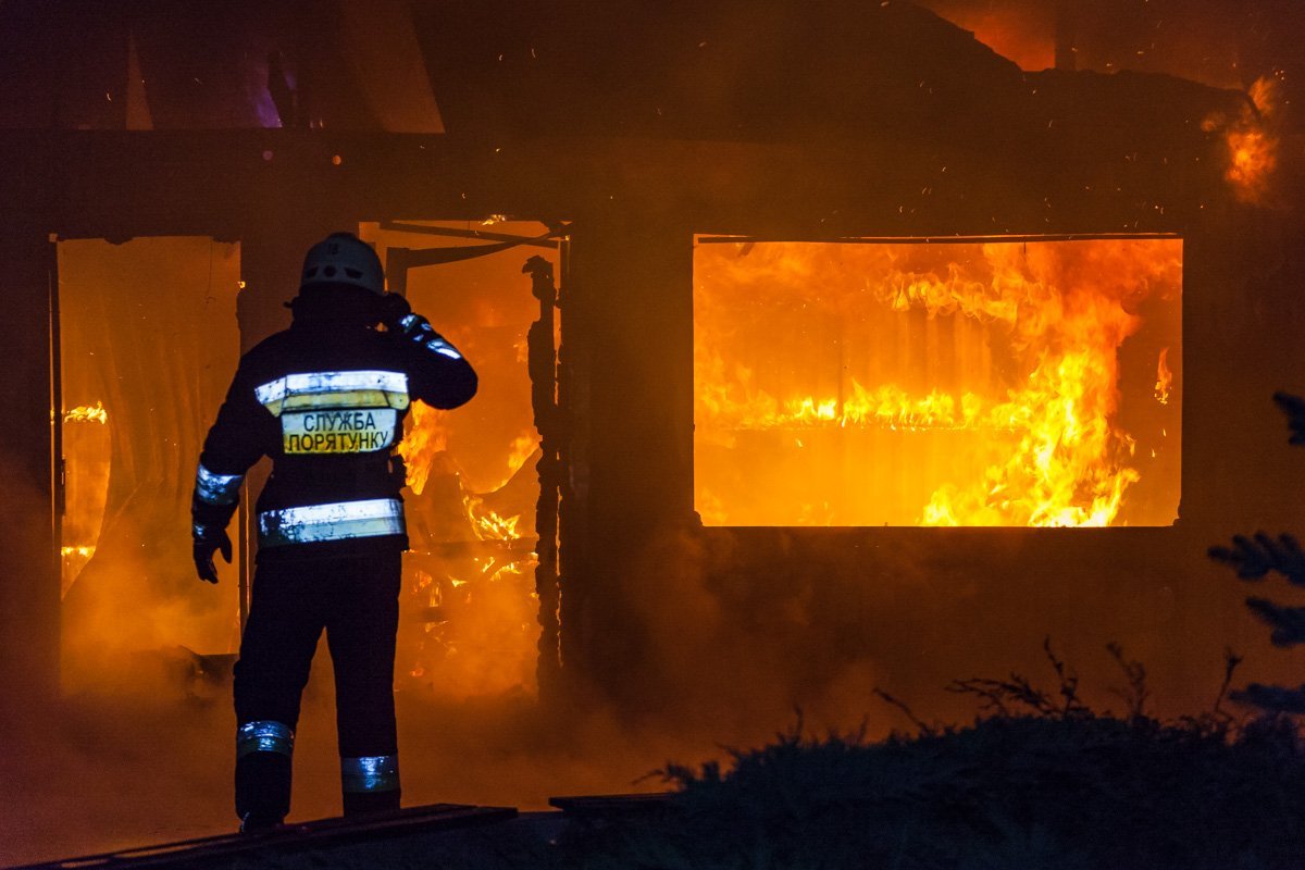 Предварительно, причиной пожара стал поджог Предварительно, причиной пожара стал поджог