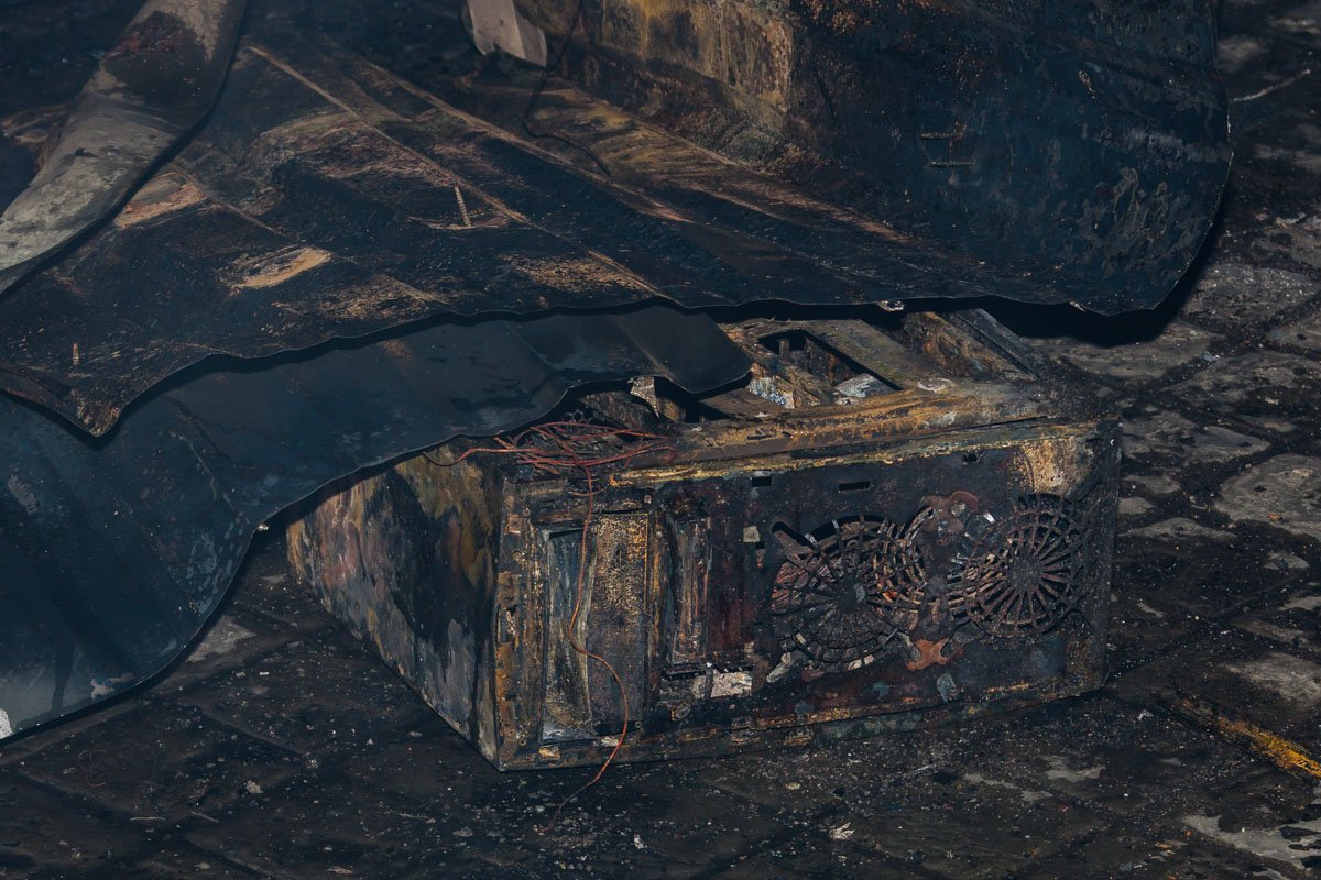 Сгоревшая техника Сгоревшая техника