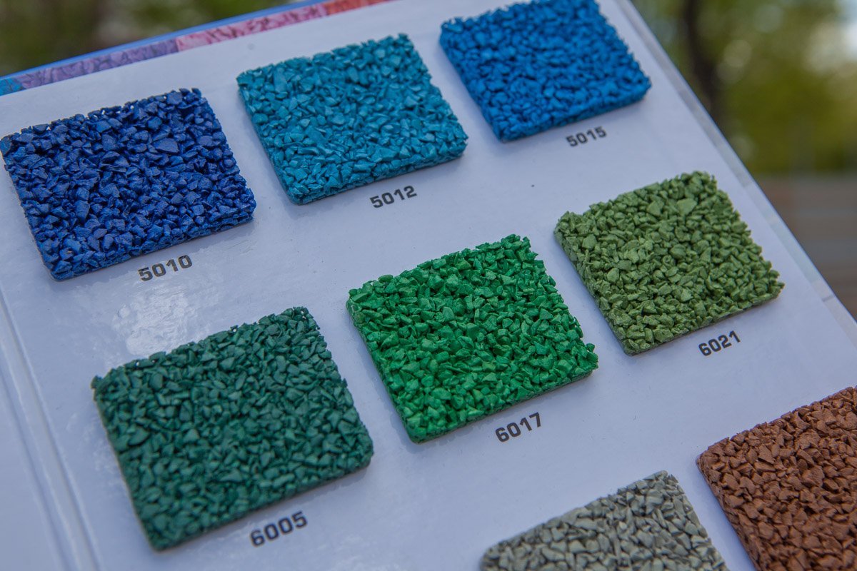 Резиновое покрытие будет выполнено из специальной EPDM-крошки