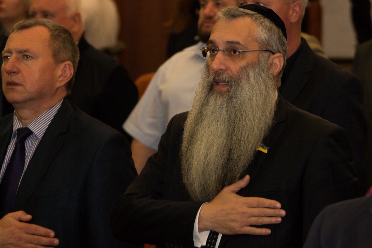 К началу сессии зарегистрировались 54 депутата