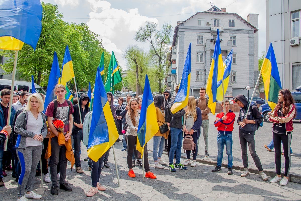 Студенты колледжей пропустили уроки ради справедливости