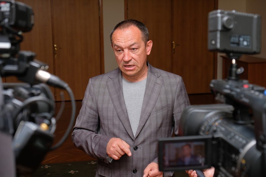 Забытая победа: в ДнепрОГА открылась выставка к 100-летию освобождения Крыма от большевиков 3