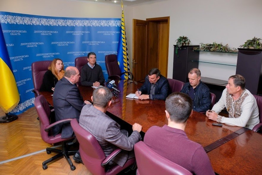 Обсуждать важные исторические события 1918 года представители общественных организаций продолжили на заседании круглого стола в ДнепрОГА