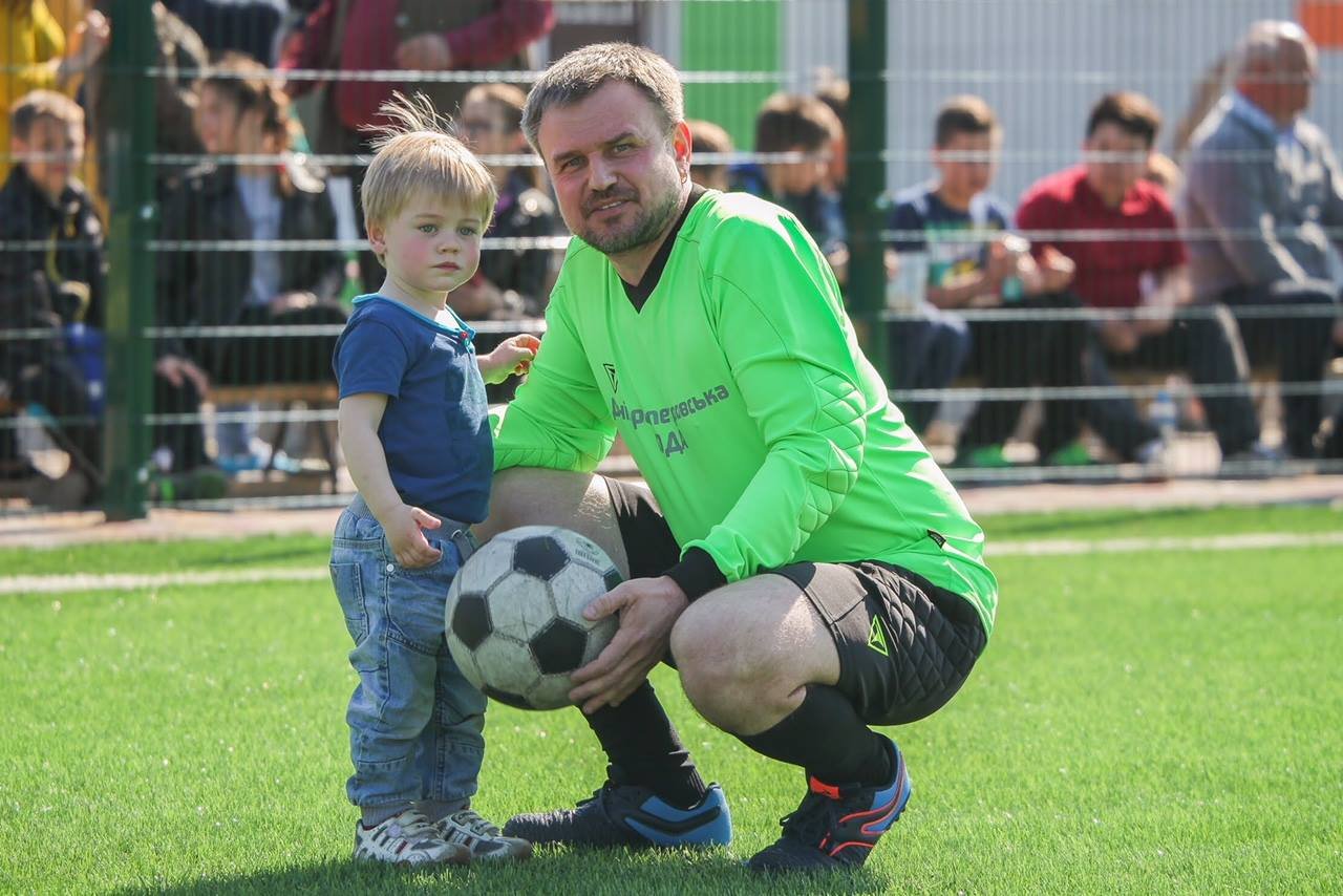 Футболистов поддерживали даже самые юные фанаты Футболистов поддерживали даже самые юные фанаты