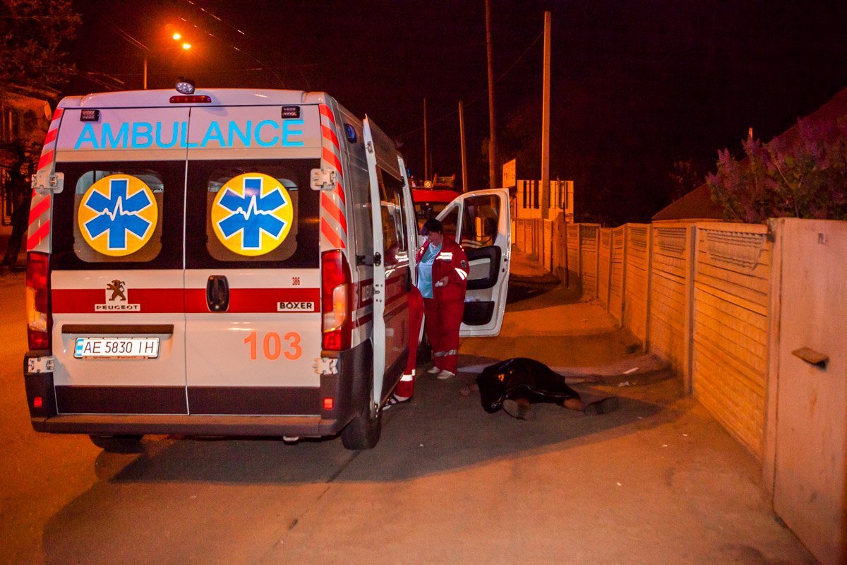 Медики долго боролись за жизнь мужчины