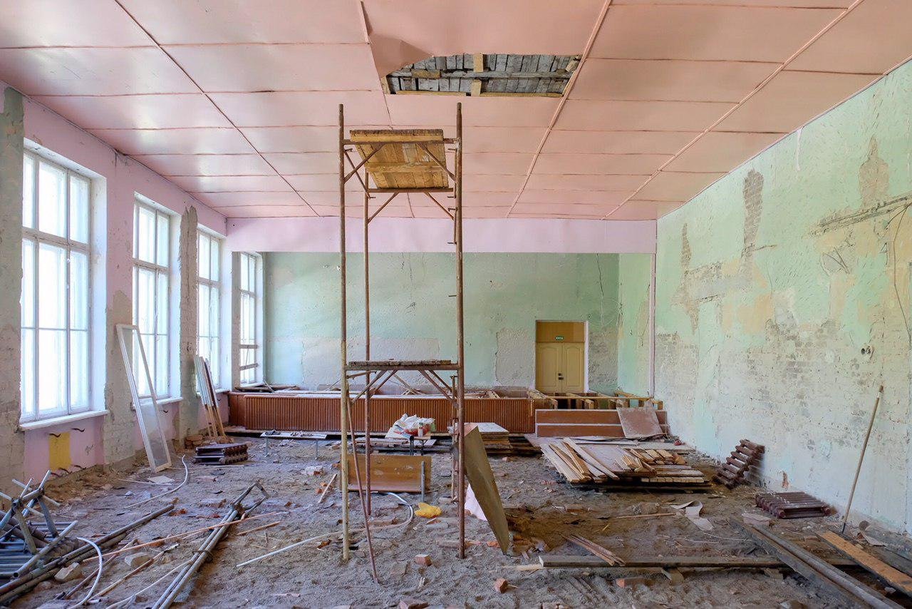 Ремонтные работы в школе идут полным ходом