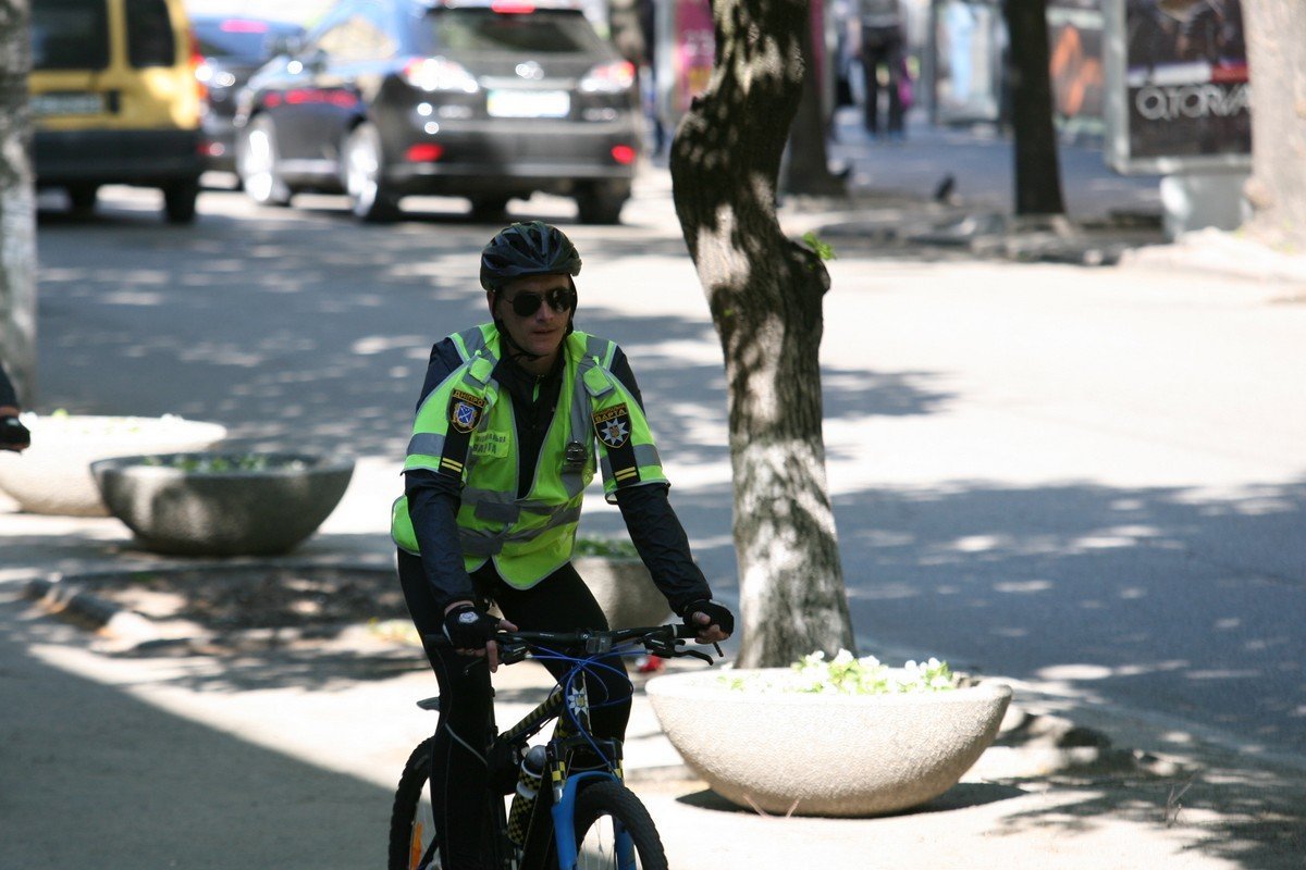 Я буду долго гнать велосипед