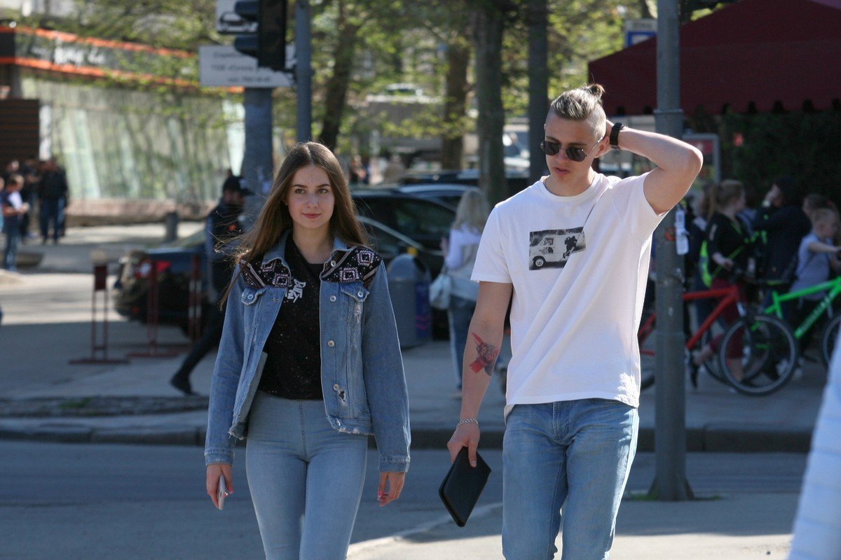 Кто-то хорошо получается даже на спонтанных фото, а кто-то ты