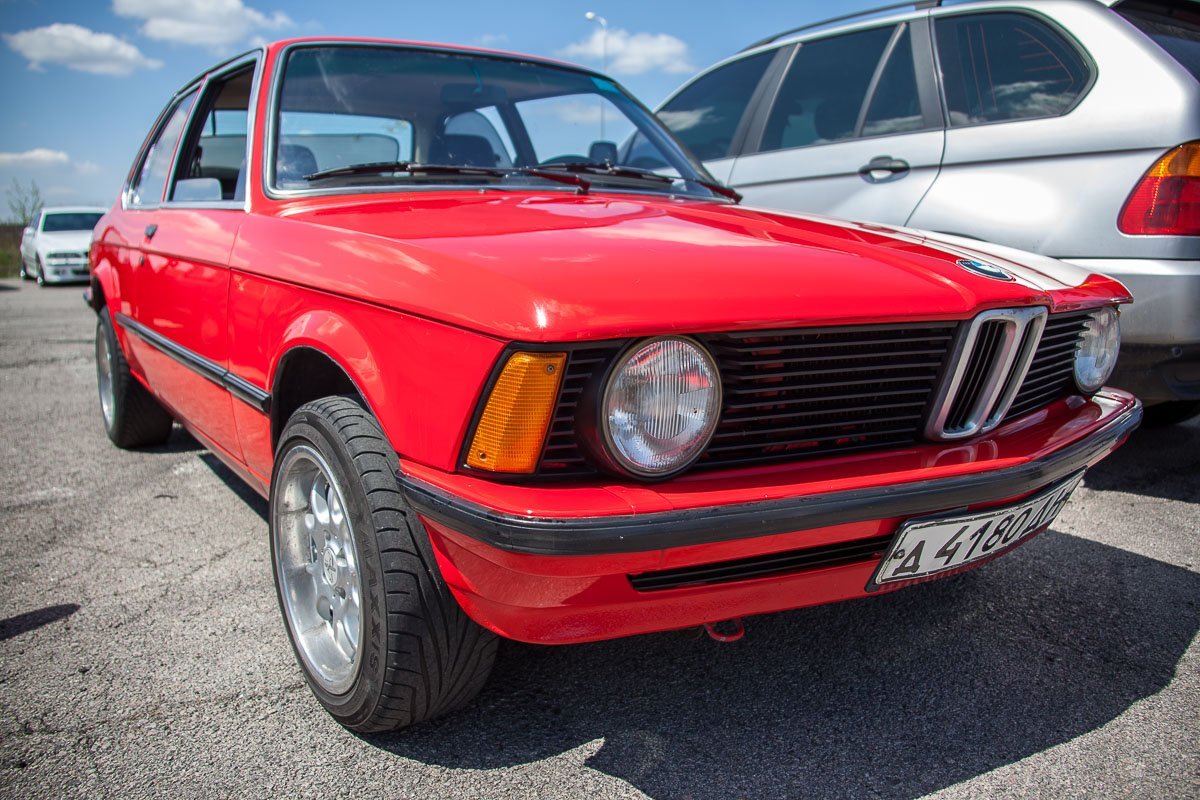 Зай, хочу машину, красненткую Зай, хочу машину, красненькую