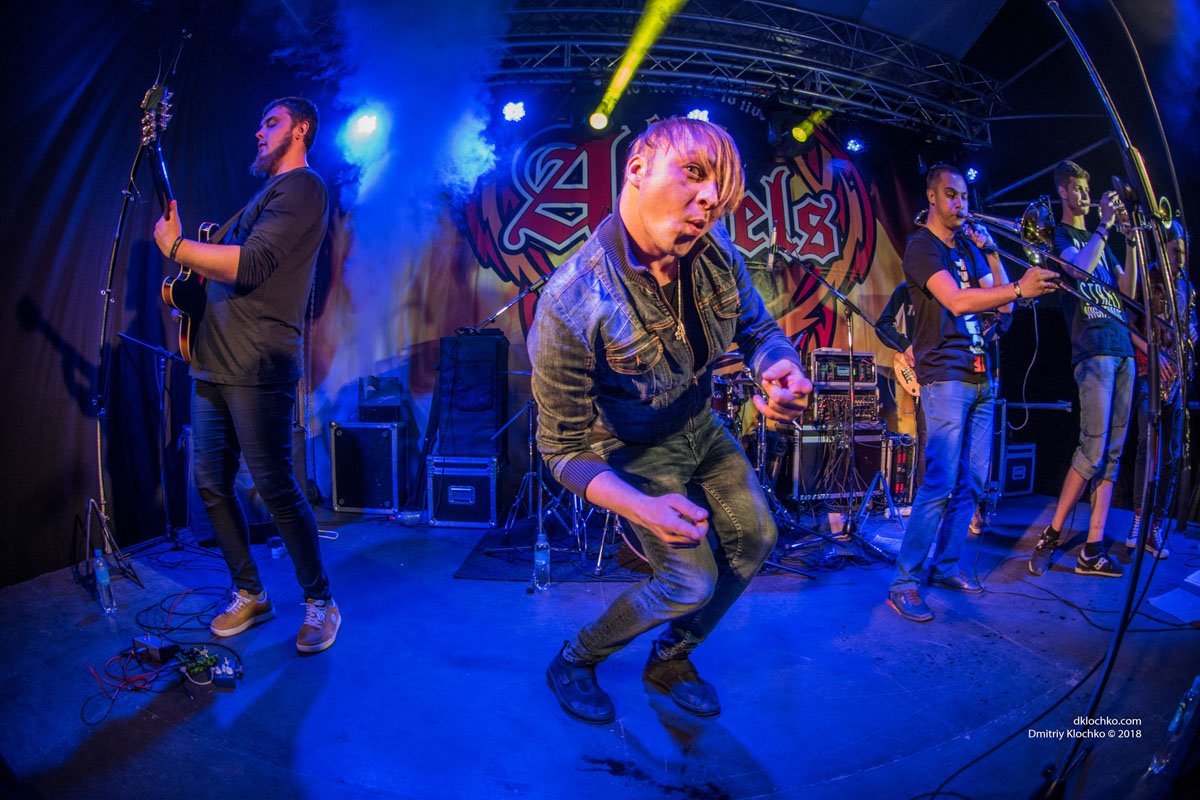 Музыканты заряжали всех своей энергией