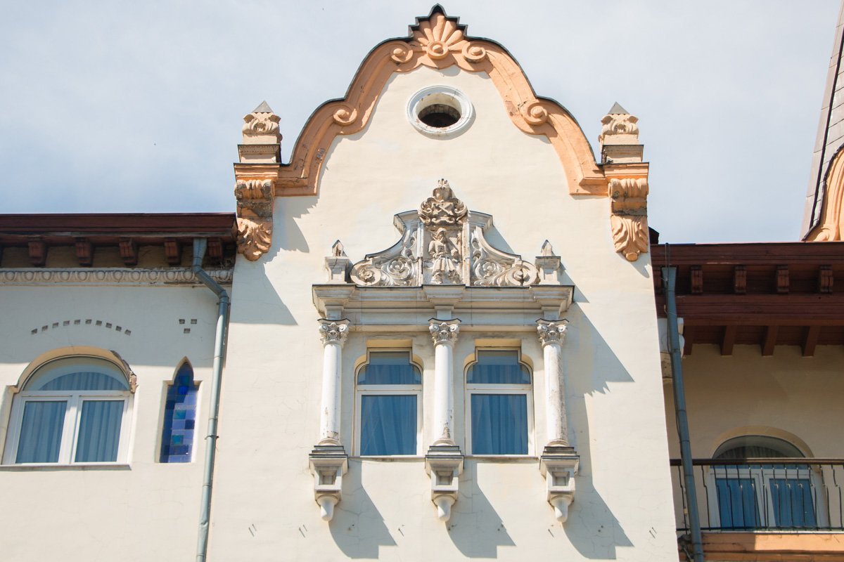 Дом относится к числу важнейших образцов украинского архитектурного модерна Дом относится к числу важнейших образцов украинского архитектурного модерна