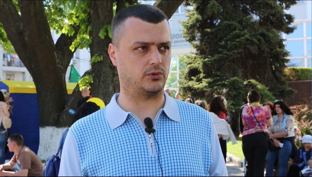 В Днепре продолжается массовый митинг «За честную полицию»: активисты объявили голодовку 2