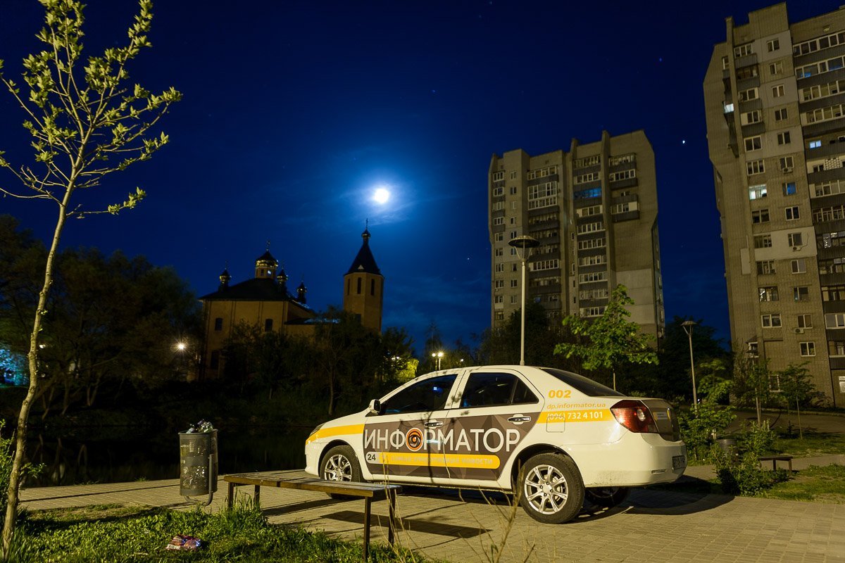 На Победе светло даже ночью На Победе светло даже ночью