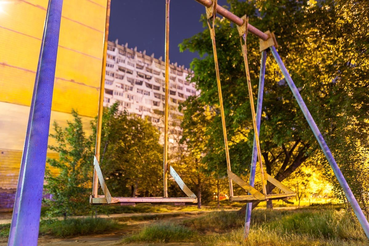 Качели могут отдохнуть Качели могут отдохнуть