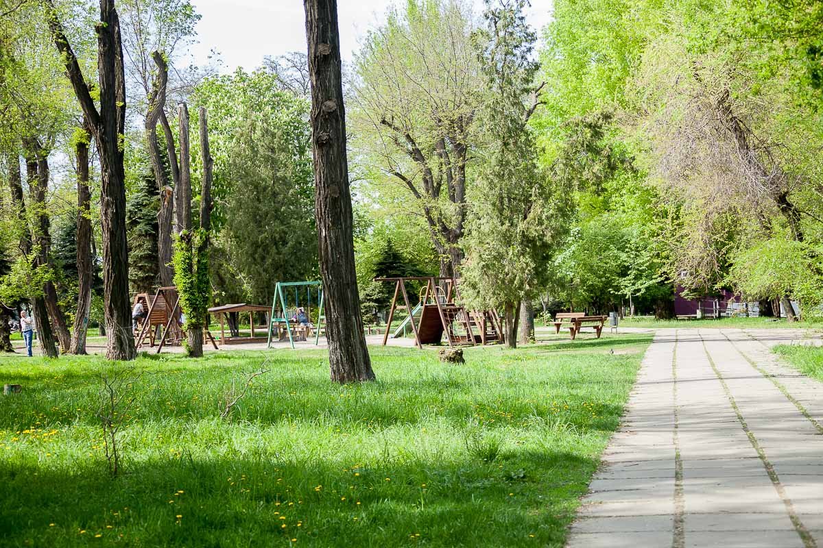 Сквер является исторически значимой территорией для неравнодушных граждан Сквер является исторически значимой территорией для неравнодушных граждан