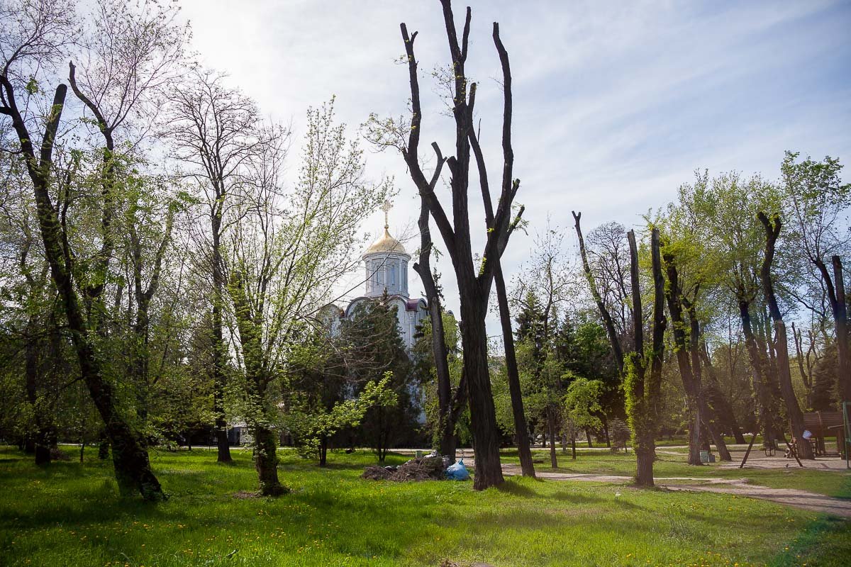 Храм в сердце парка Памяти и Примирения Храм в сердце парка Памяти и Примирения