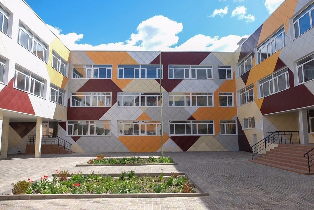 Как школы Днепра и области превращают в лучшие учебные заведения Украины 9