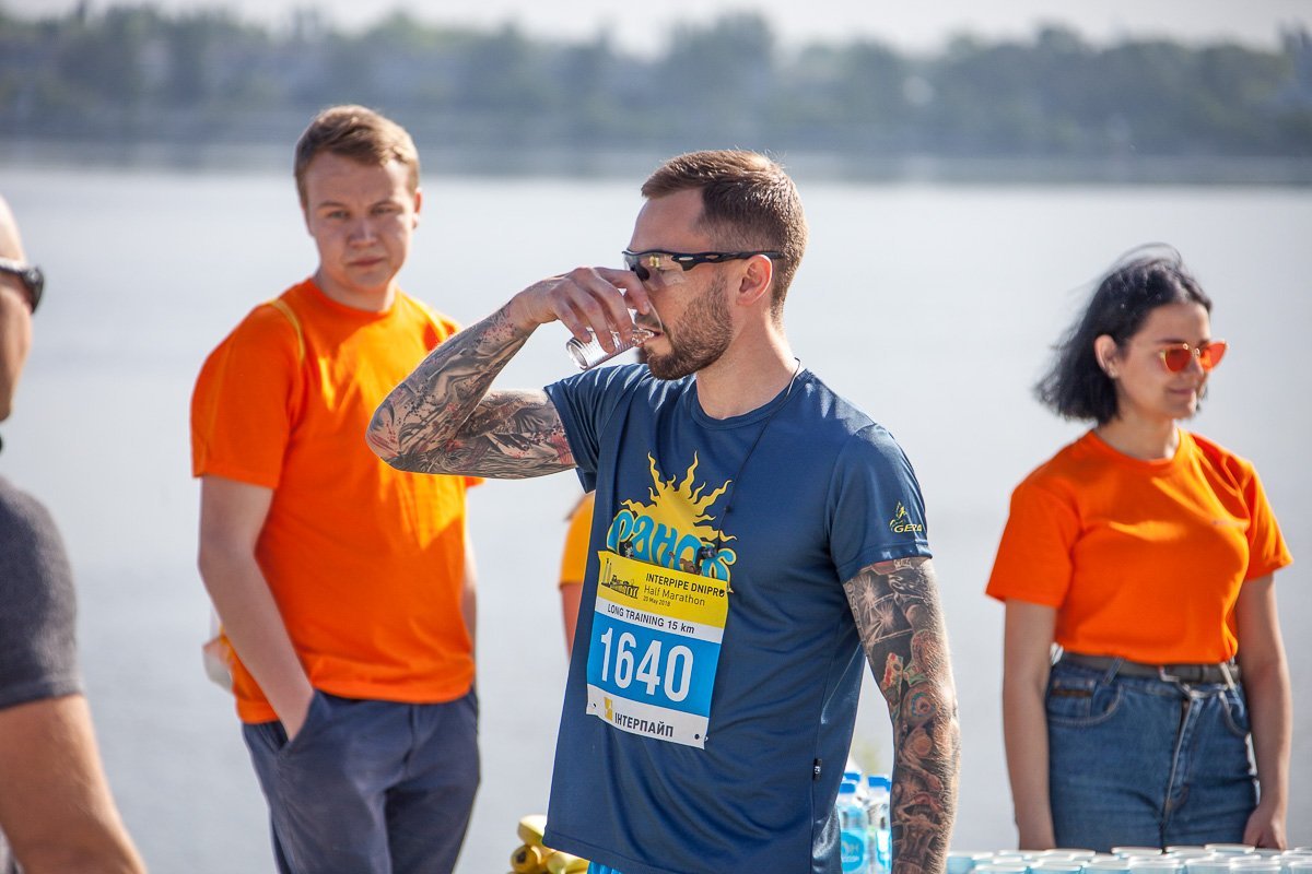 Во время бега нельзя забывать о воде