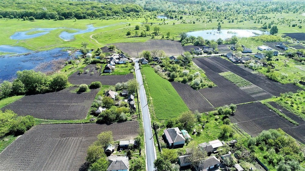 Дорога в селе Турово
