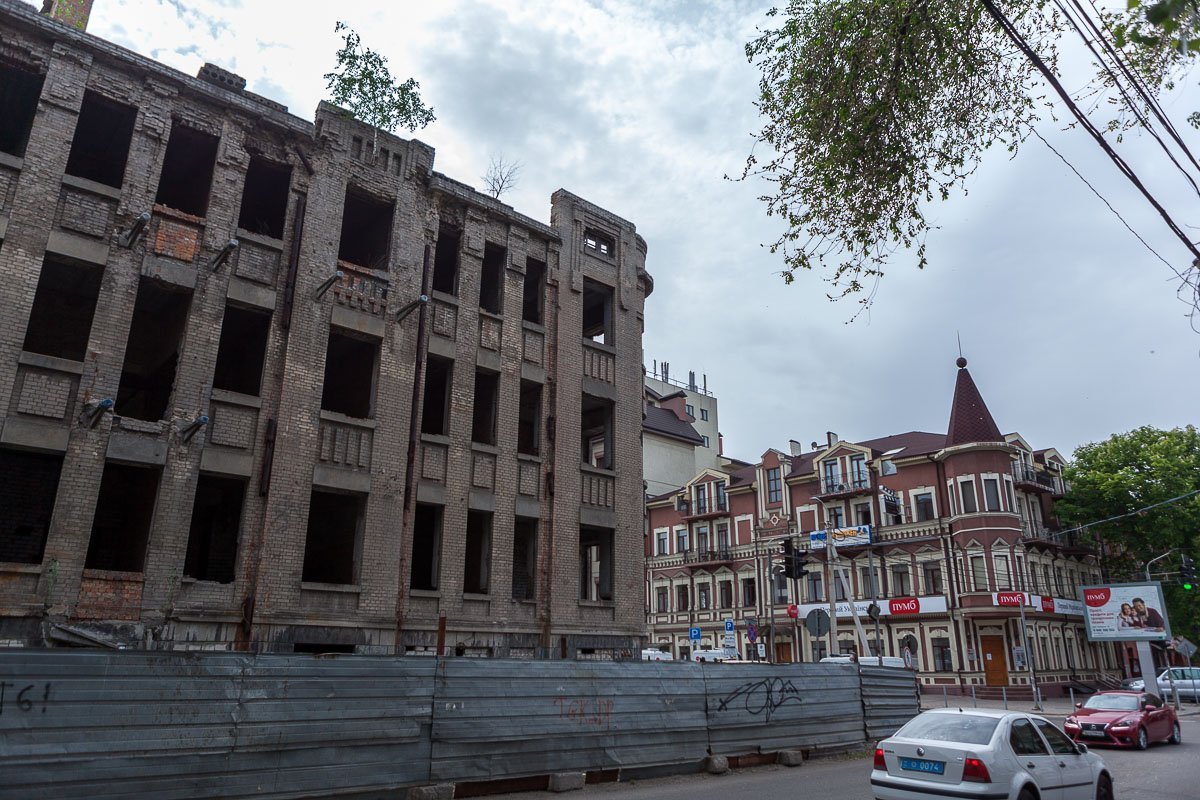 Дом находится в исторической части города Дом находится в исторической части города