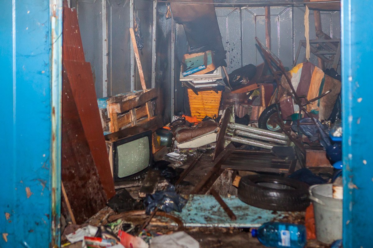 Среди сгоревшего не было ценных вещей Среди сгоревшего не было ценных вещей