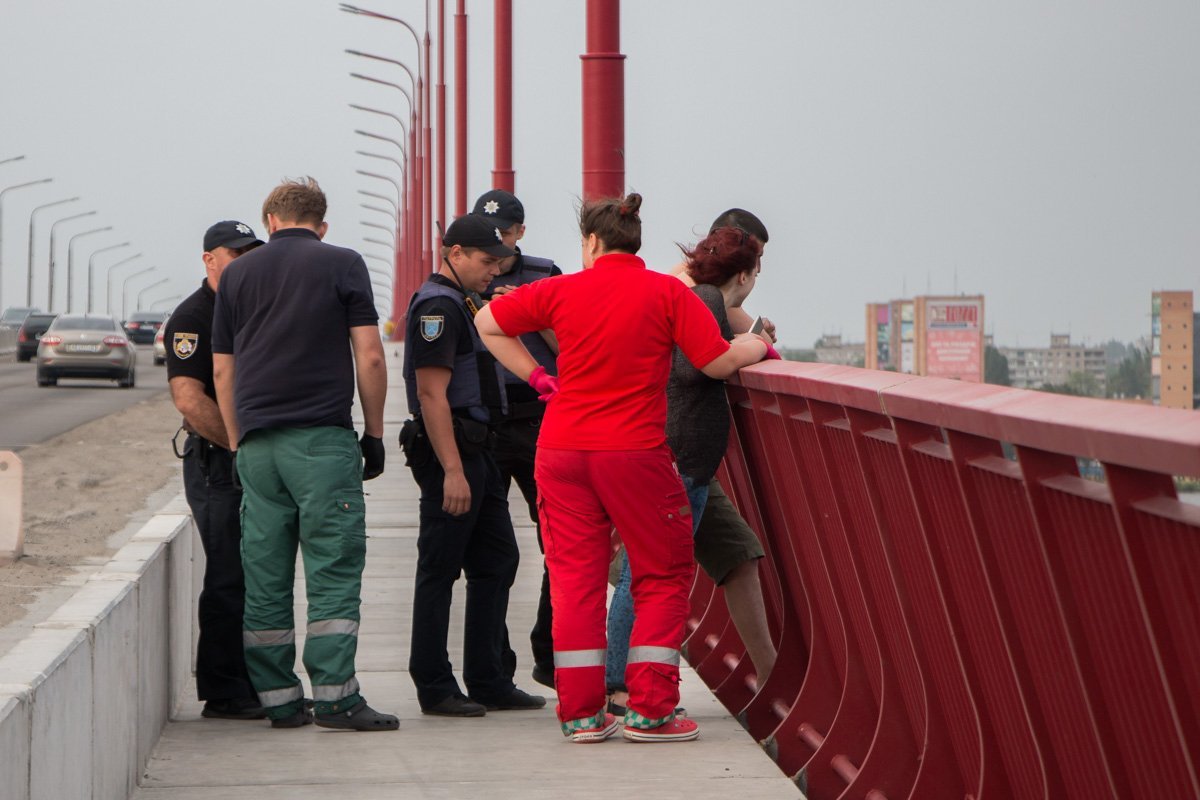Что стало причиной для такого радикального поступка - неизвестно