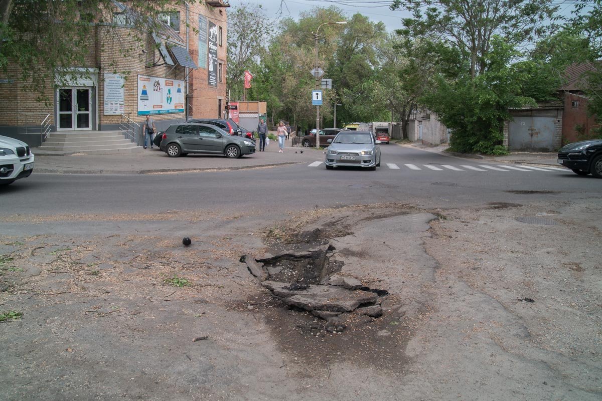 Оградить? Нет, не слышал Оградить? Нет, не слышал