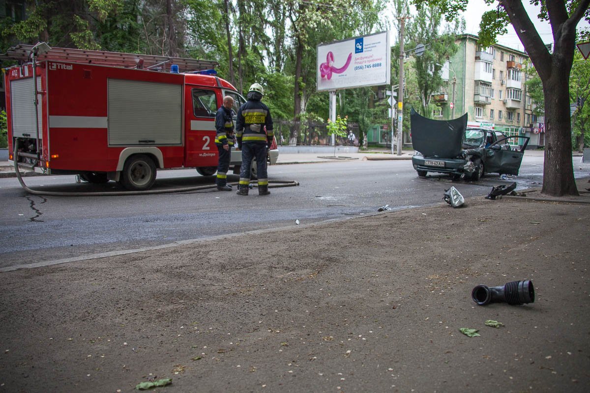 На перекрестке не работали светофоры На перекрестке не работали светофоры