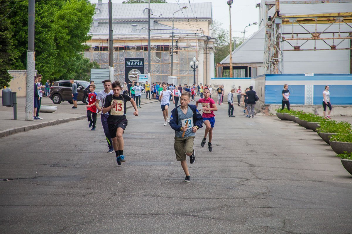 К спорту нужно приобщаться с детства К спорту нужно приобщаться с детства