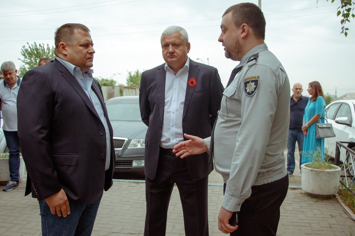 Власти города решили требовать компенсацию через суд Власти города решили требовать компенсацию через суд