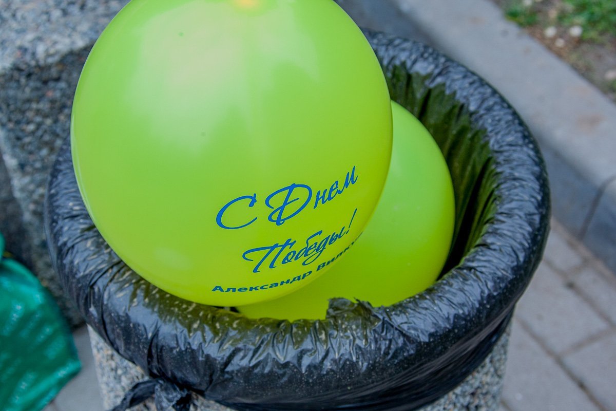 Не долго музыка играла...