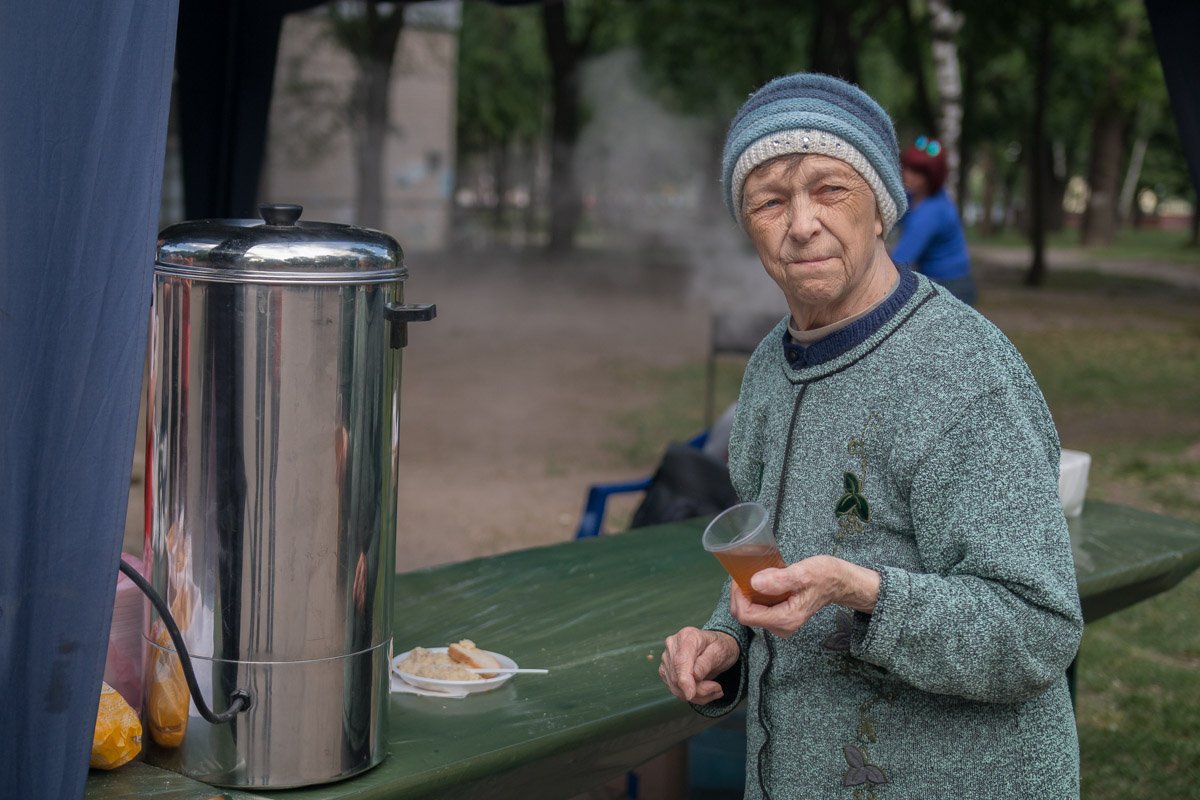 Гостей парка угощали не только кашей, но и напитками