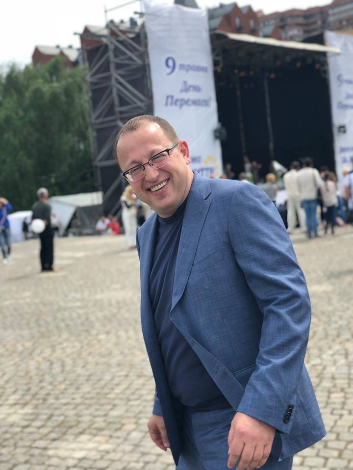 Инициатор программы «Дякуємо за життя» Геннадий Гуфман Инициатор программы «Дякуємо за життя» Геннадий Гуфман