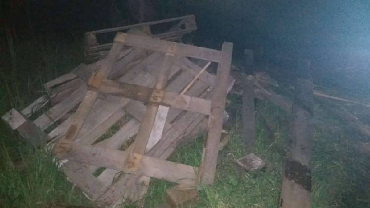 Постройка полностью сгорела Постройка полностью сгорела