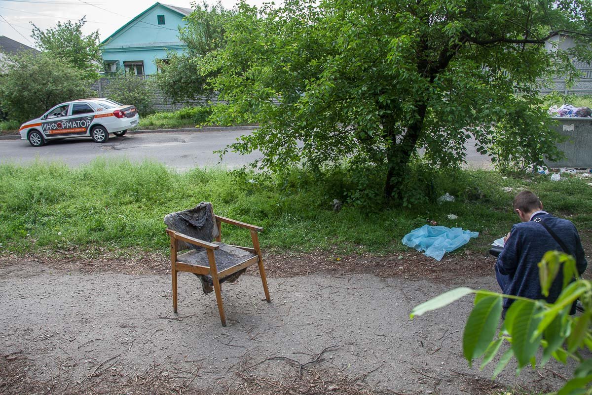 На улице Выборгской нашли труп 35-летней женщины