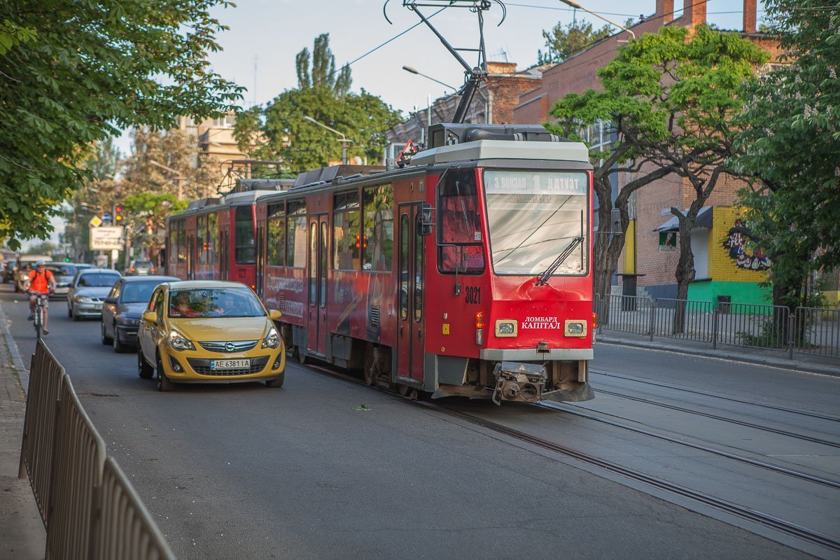 Движение трамваев на некоторое время было остановлено