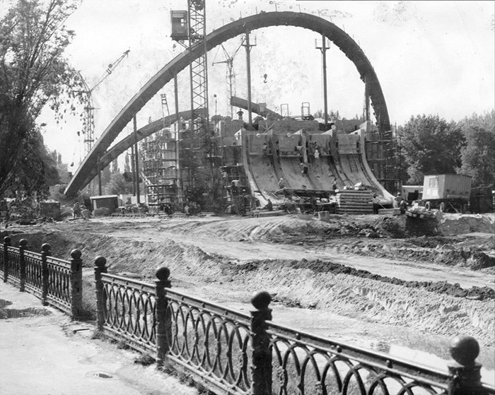 Парк является одним из старейших в городе, он имеет очень сложную и богатую историю