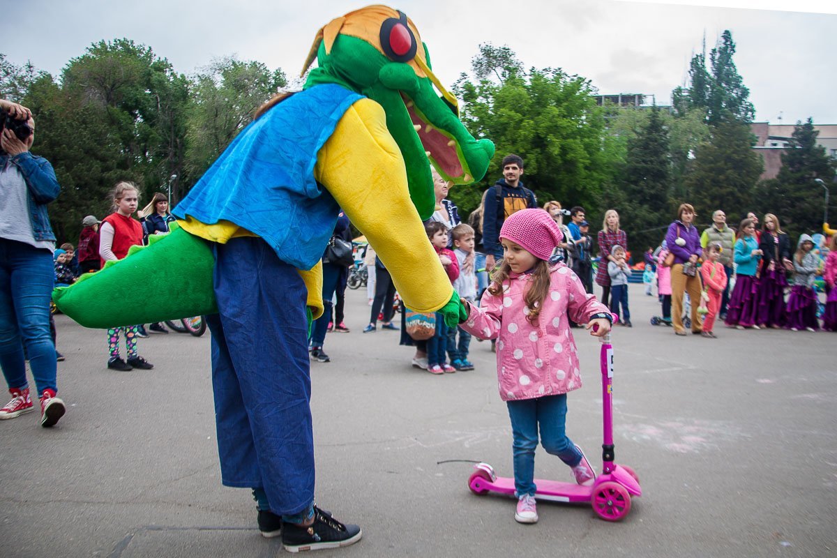 Самому маленькому участнику - 2 года, самому старшему - 12