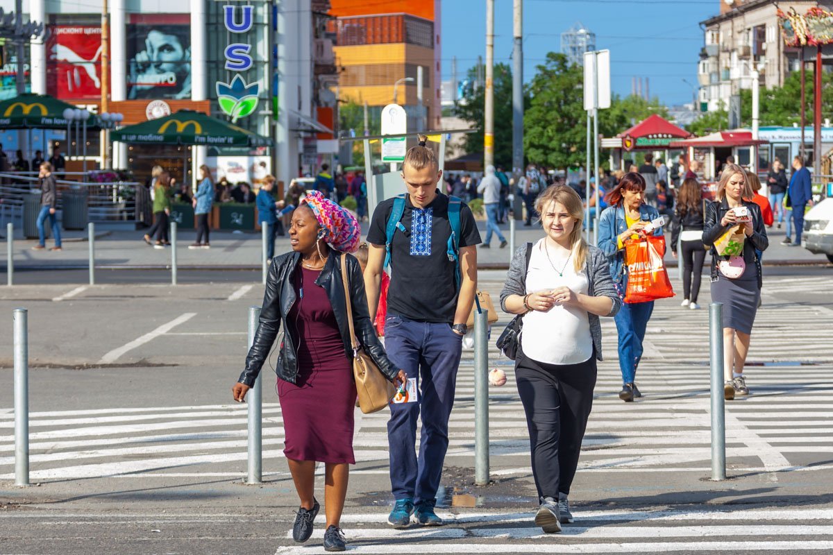 Вышиванка все еще в моде