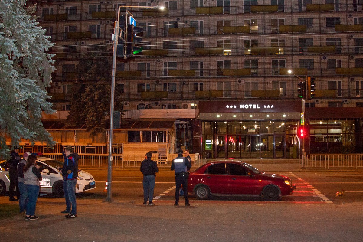 Автомобиль Daewoo сбил 19-летнюю девушку Автомобиль Daewoo сбил 19-летнюю девушку