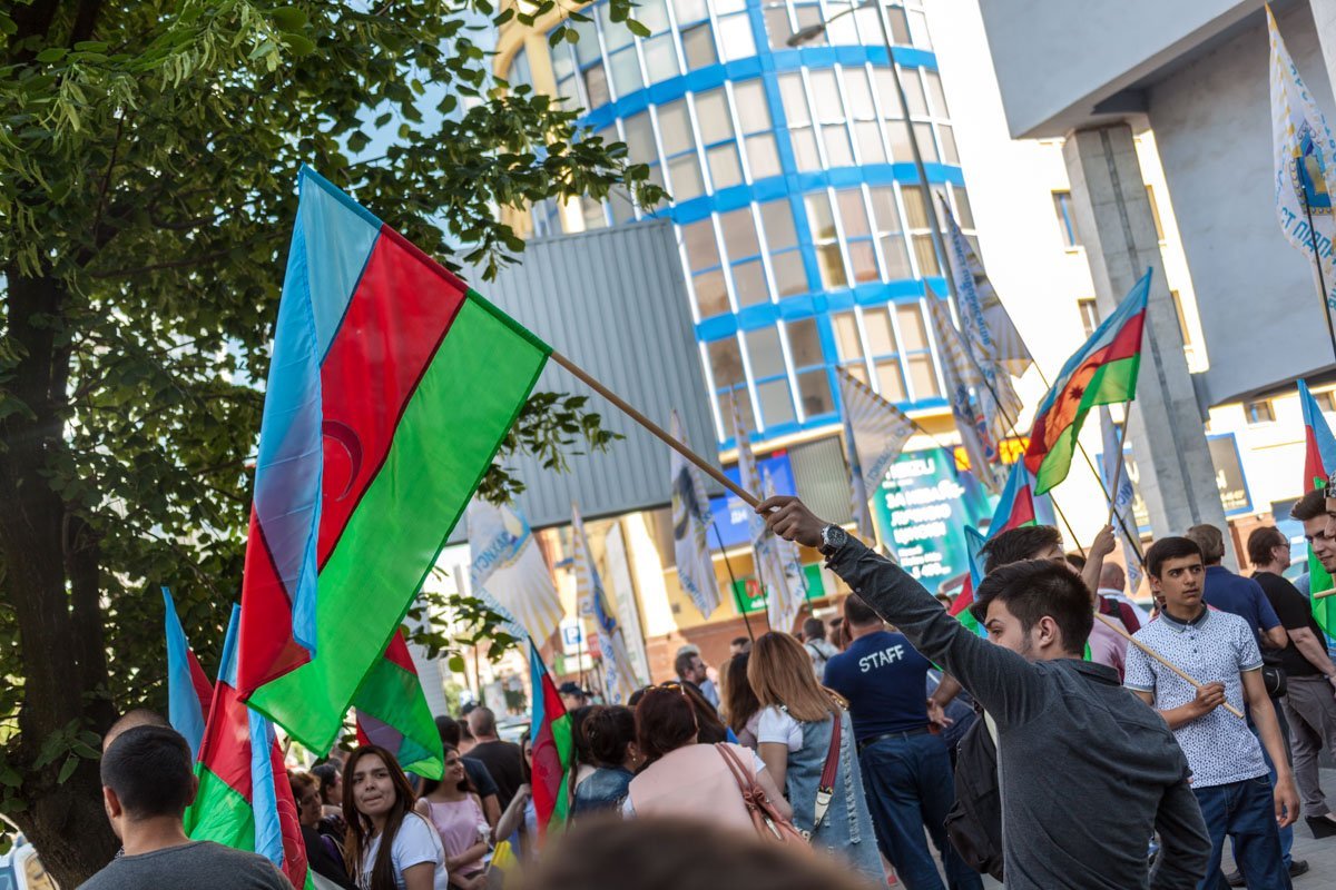 Суд перенесли