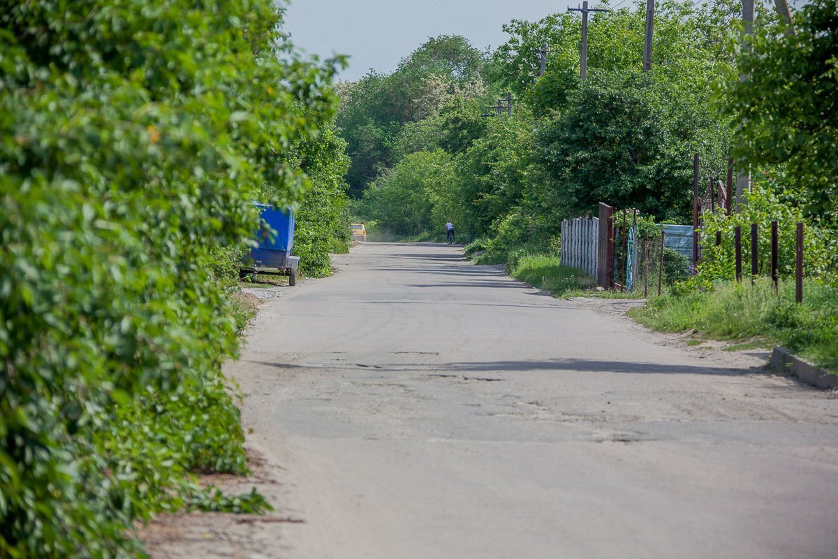 На улице Андрейченко отремонтировали 11, 180 м² покрытия На улице Андрейченко отремонтировали 11, 180 м² покрытия