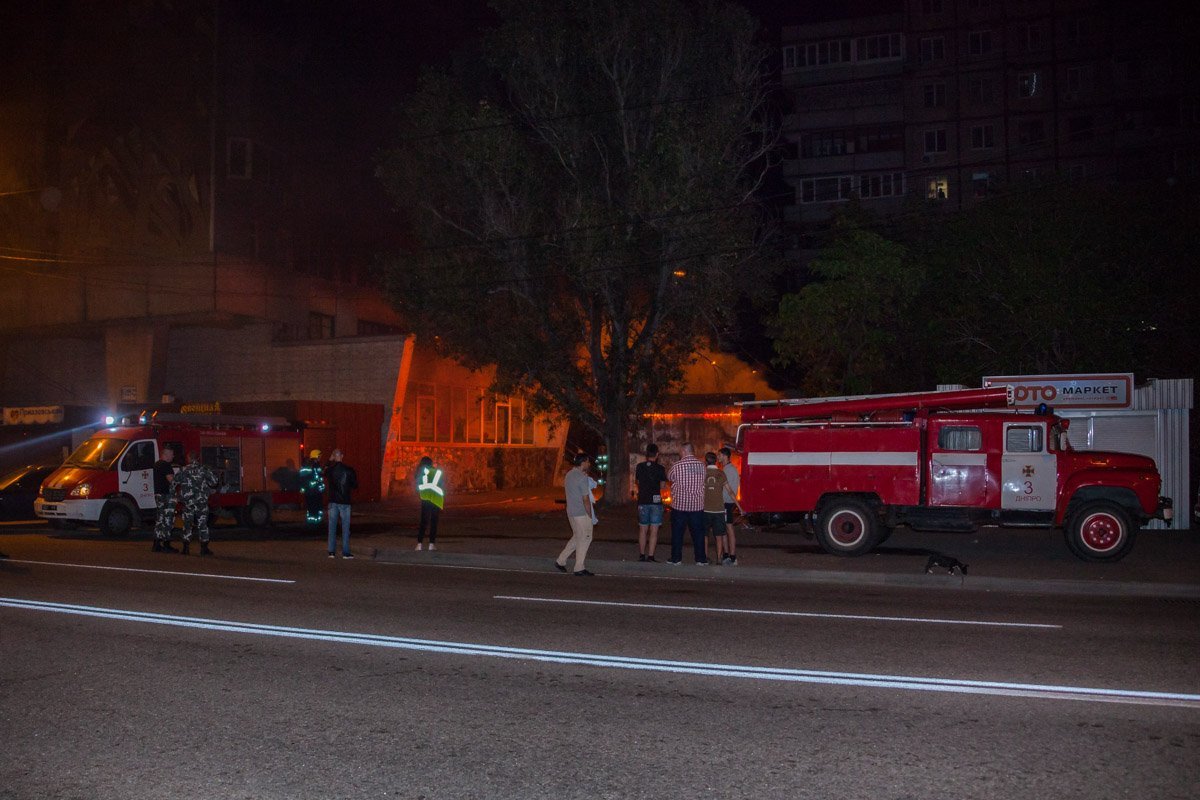 Пожар разбудил местных жителей