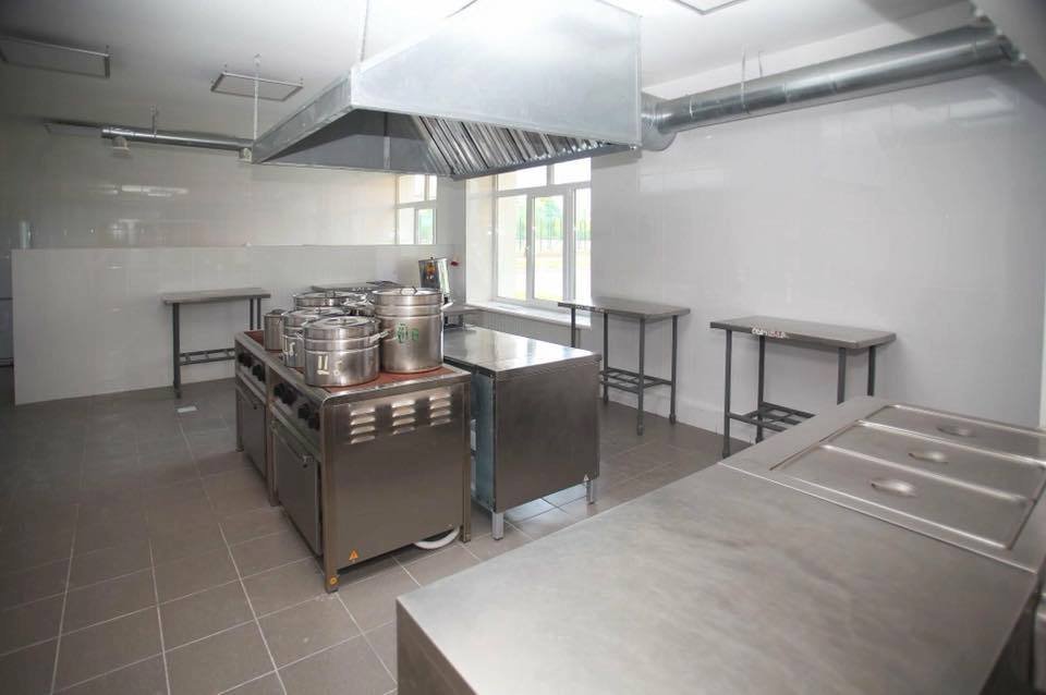 Как выглядит лучшая школа в Украине, открытая в 40 километрах от Днепра 10