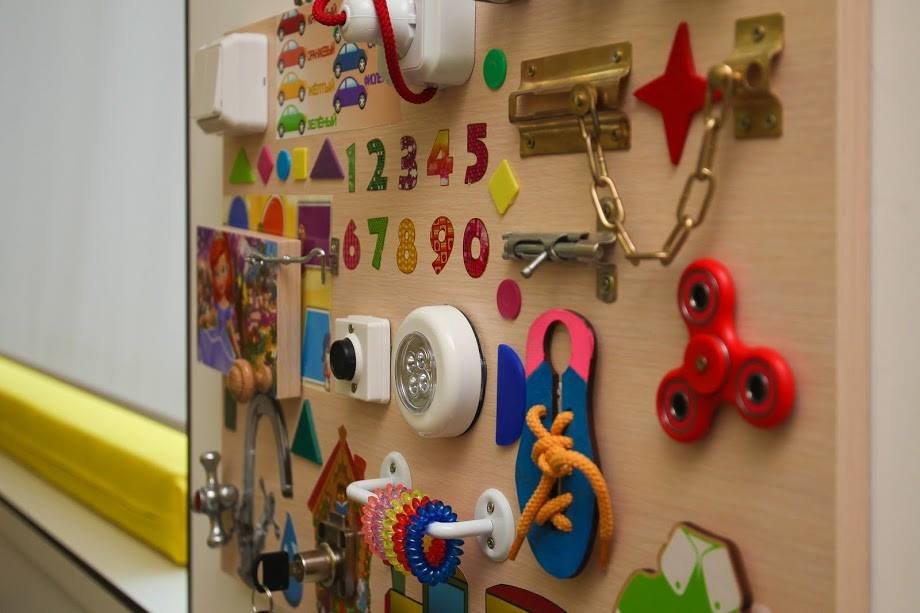 Развивающие игрушки для деток