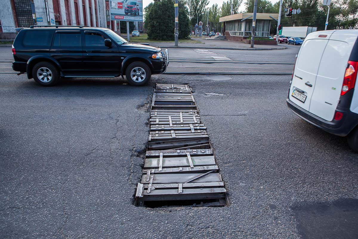 Ливневки в районе ДК Ильича оставляют желать лучшего